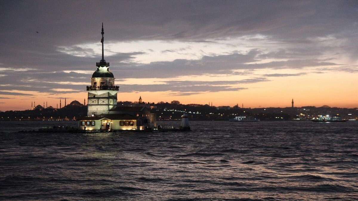 Günbatımı Kız Kulesi Duvar Kağıdı