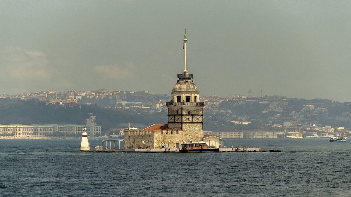 Gündüz Kız Kulesi Duvar Kağıdı